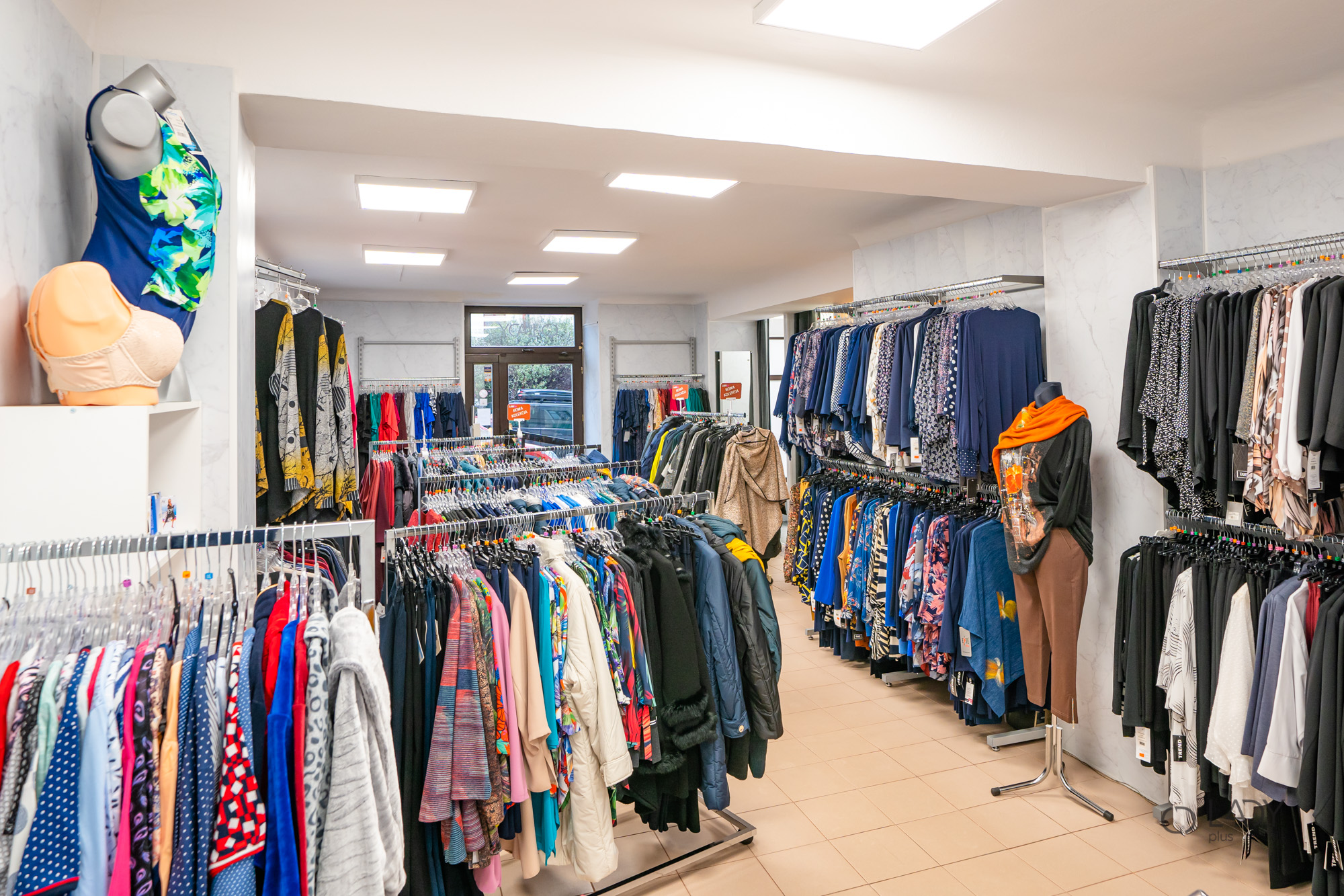 Буцік магазін жаночага адзення вялікіх памераў адзенне для цяжарных Польшча