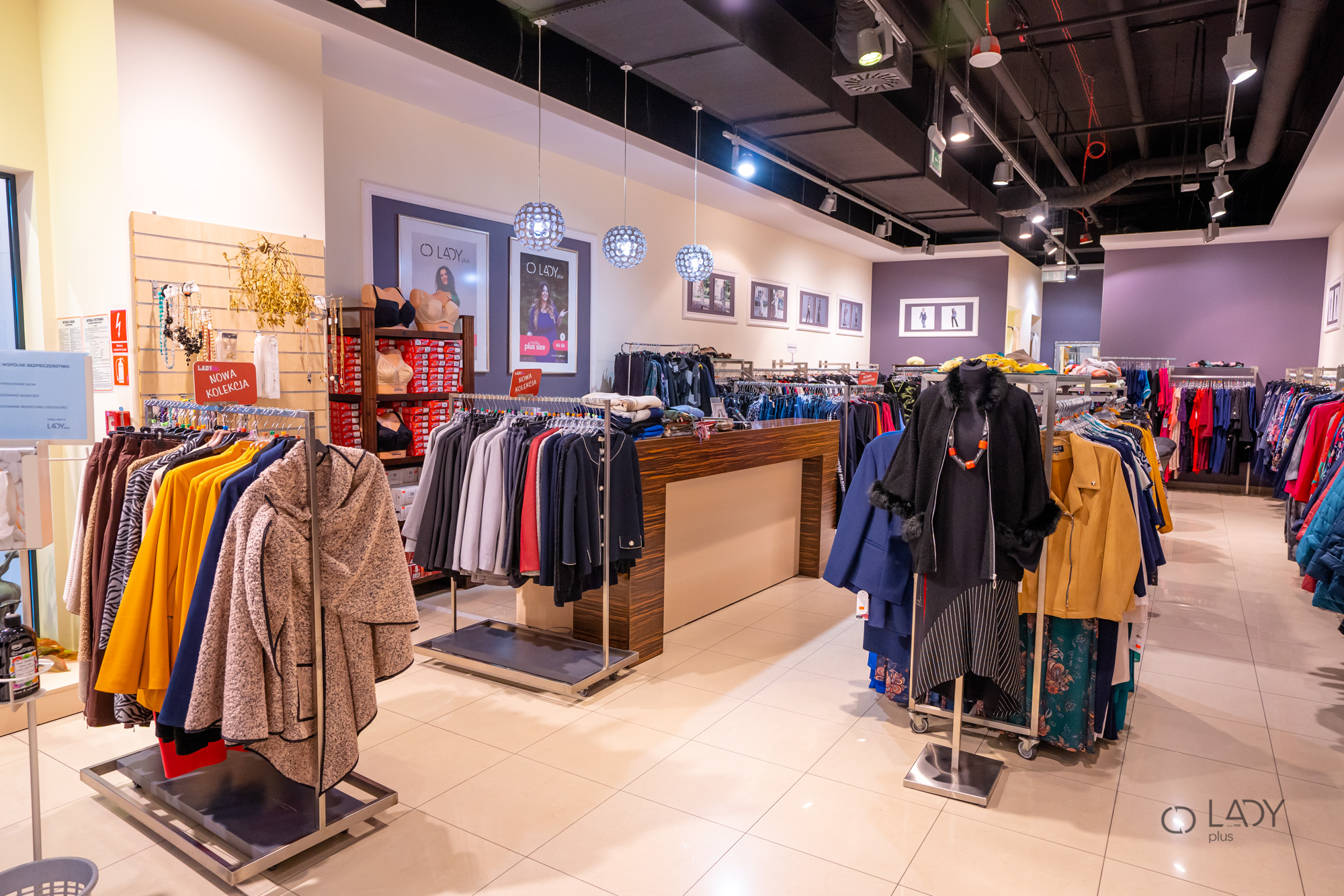 Буцік магазін жаночага адзення вялікіх памераў адзенне для цяжарных Польшча