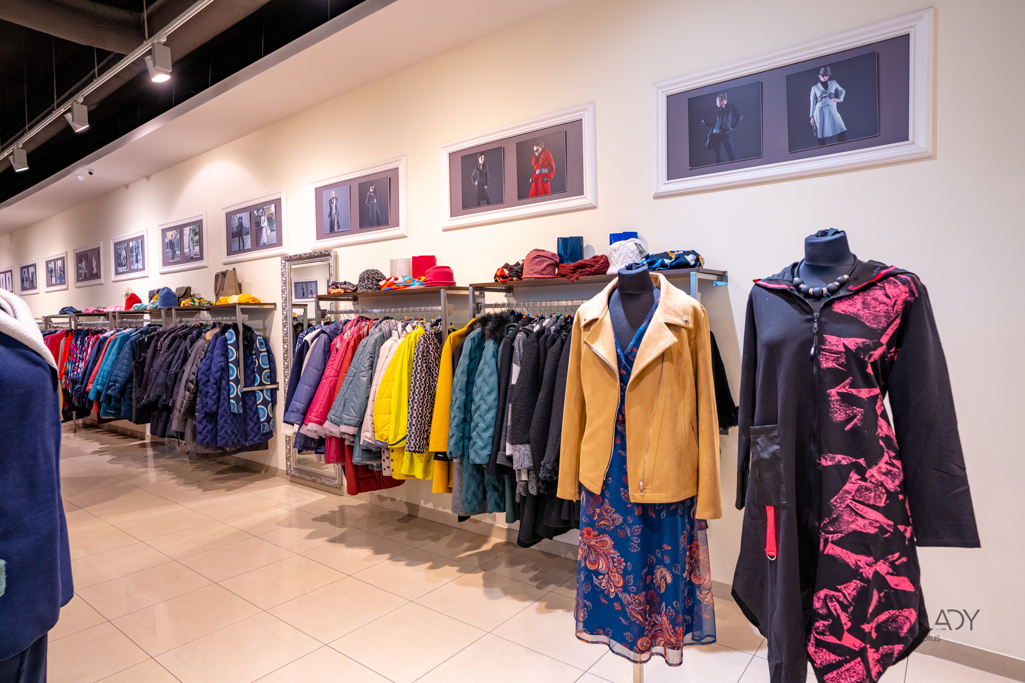 Буцік магазін жаночага адзення вялікіх памераў адзенне для цяжарных Польшча